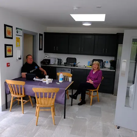 Couette-café Whiddy School House 2*