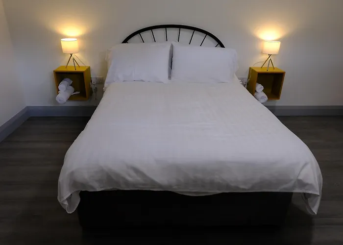 Whiddy School House 住宿加早餐酒店 Tranaha